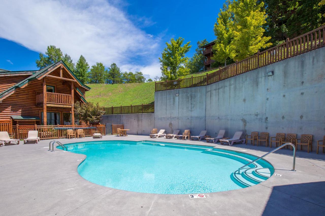 Misty Mountain Hideaway, 3 Bedrooms, Sleeps 10, Pool Access, Wifi Pigeon Forge Exterior foto